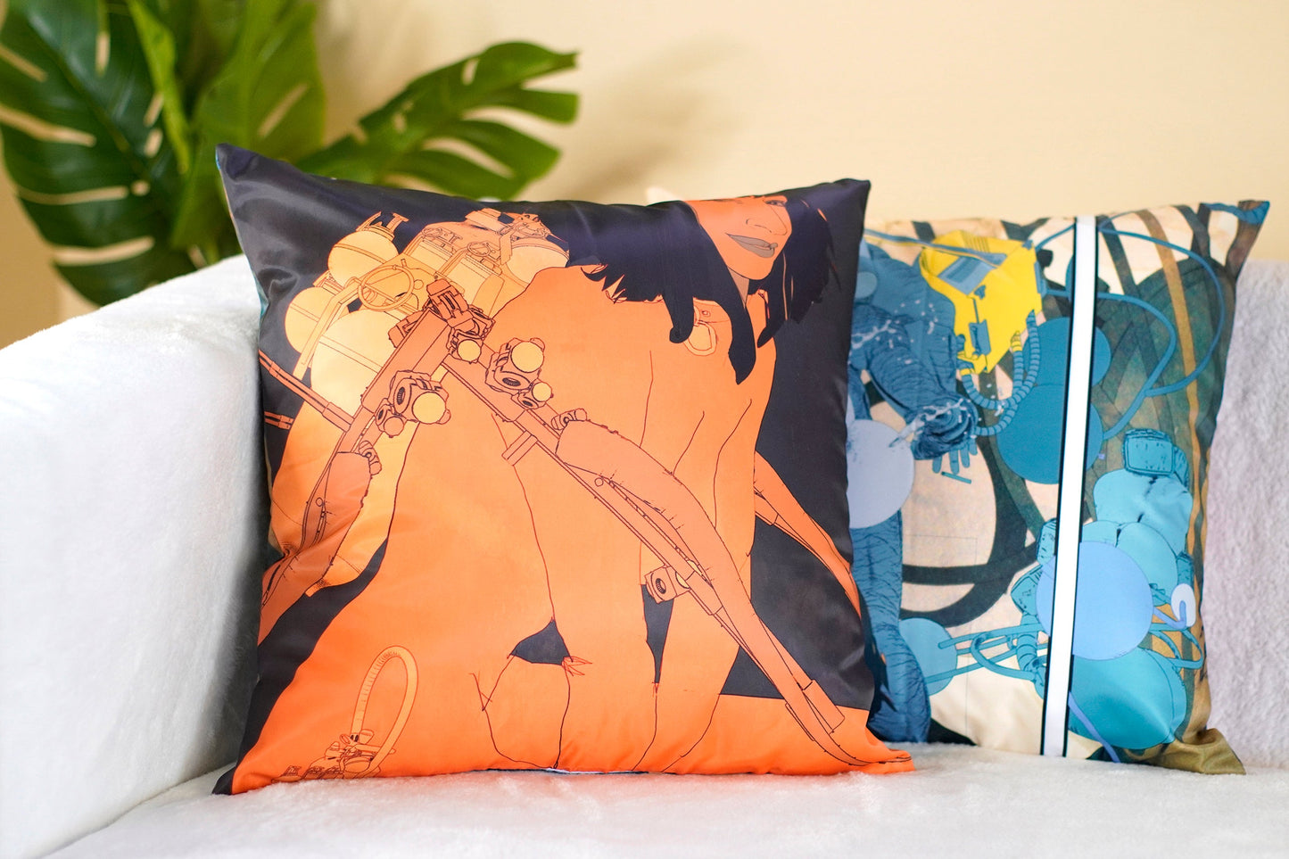 Xen Wear Pillow - Orange Lady & Blue Guy